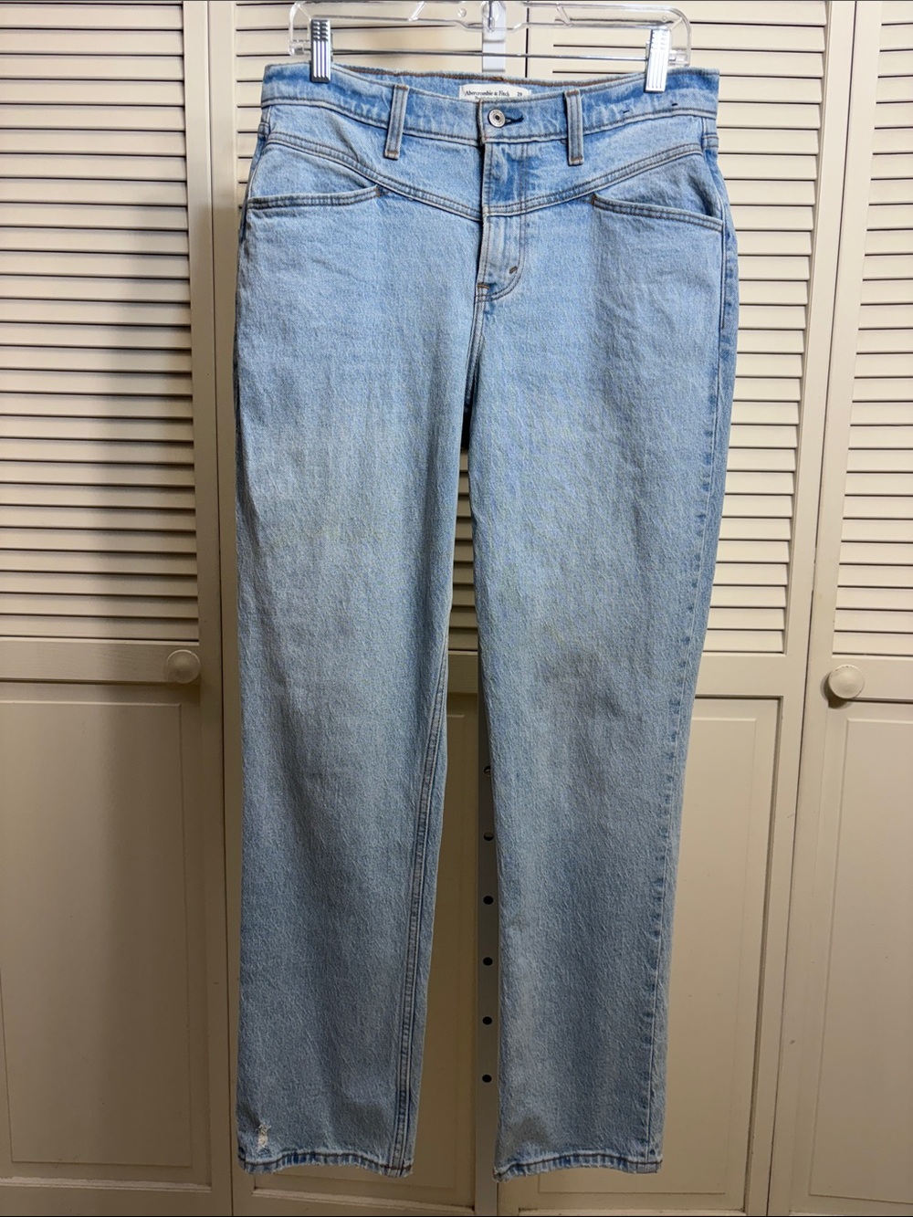 Abercrombie & Fitch Curve Love High Rise 90's Relaxed Jeans Size 6 Regular